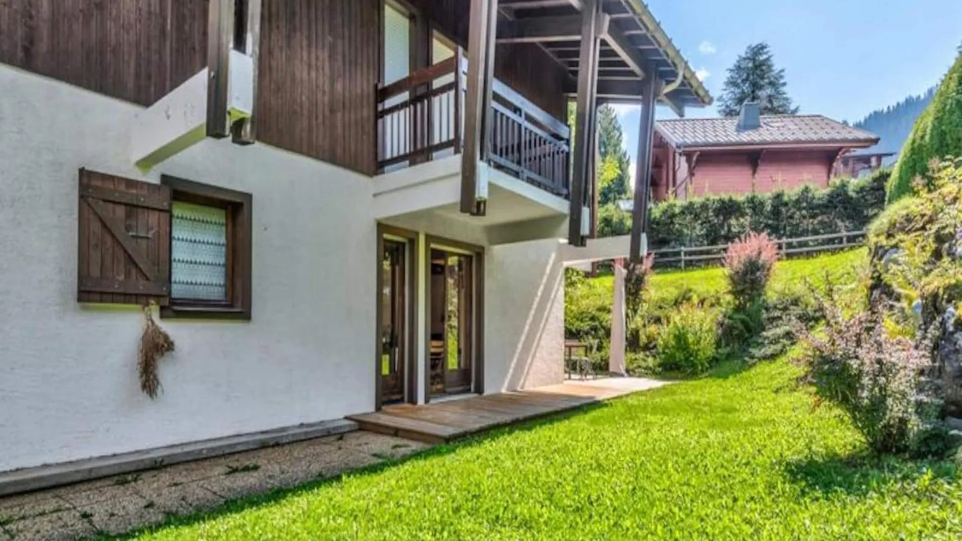 Apartments For 4 People Megeve