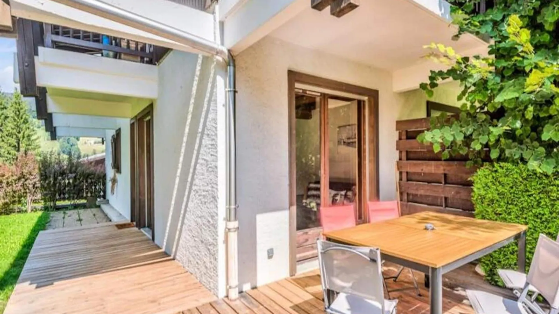 Apartments For 4 People Megeve
